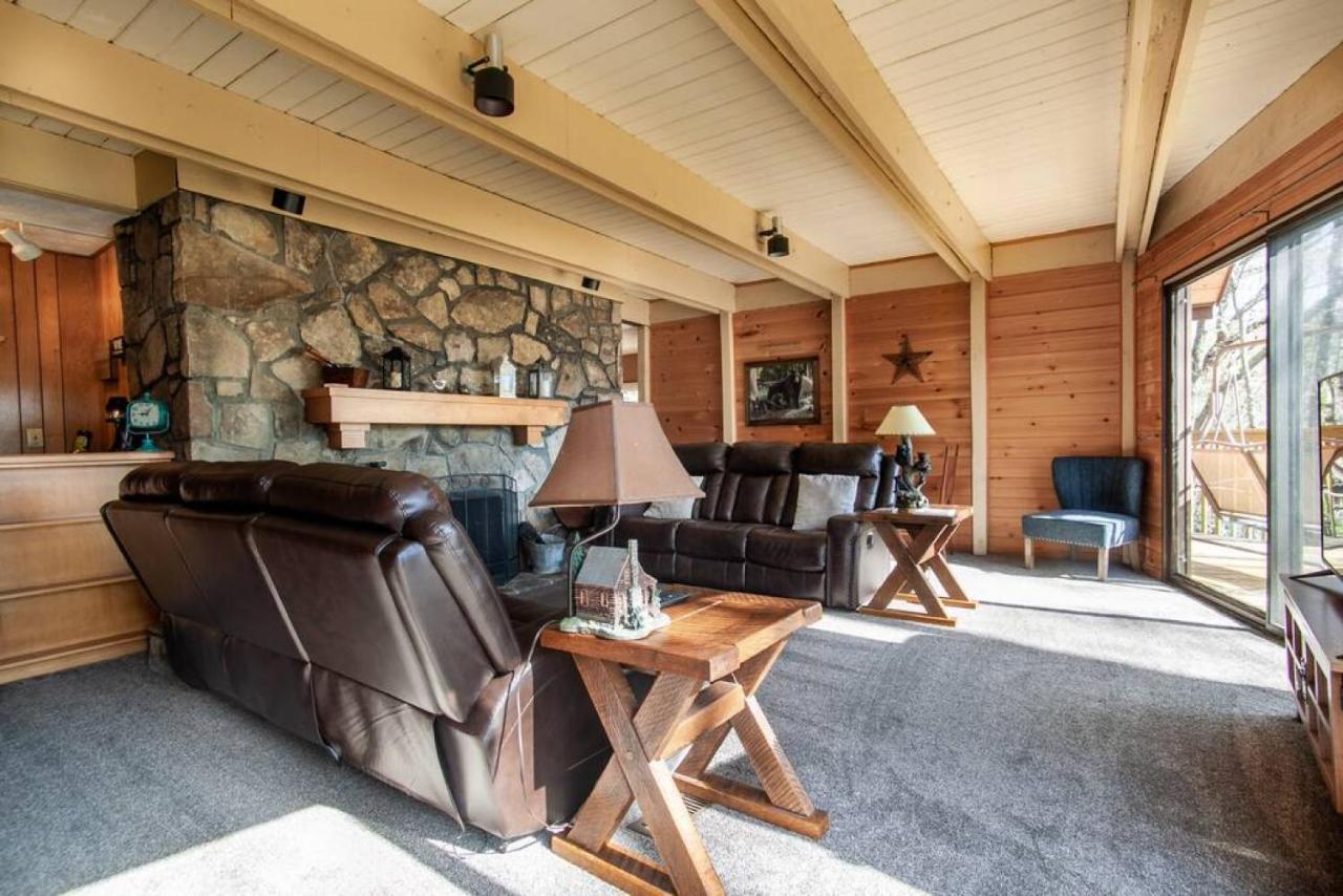 Bear View Chalet With Hot Tub And Near Ober Gatlinburg Exterior foto