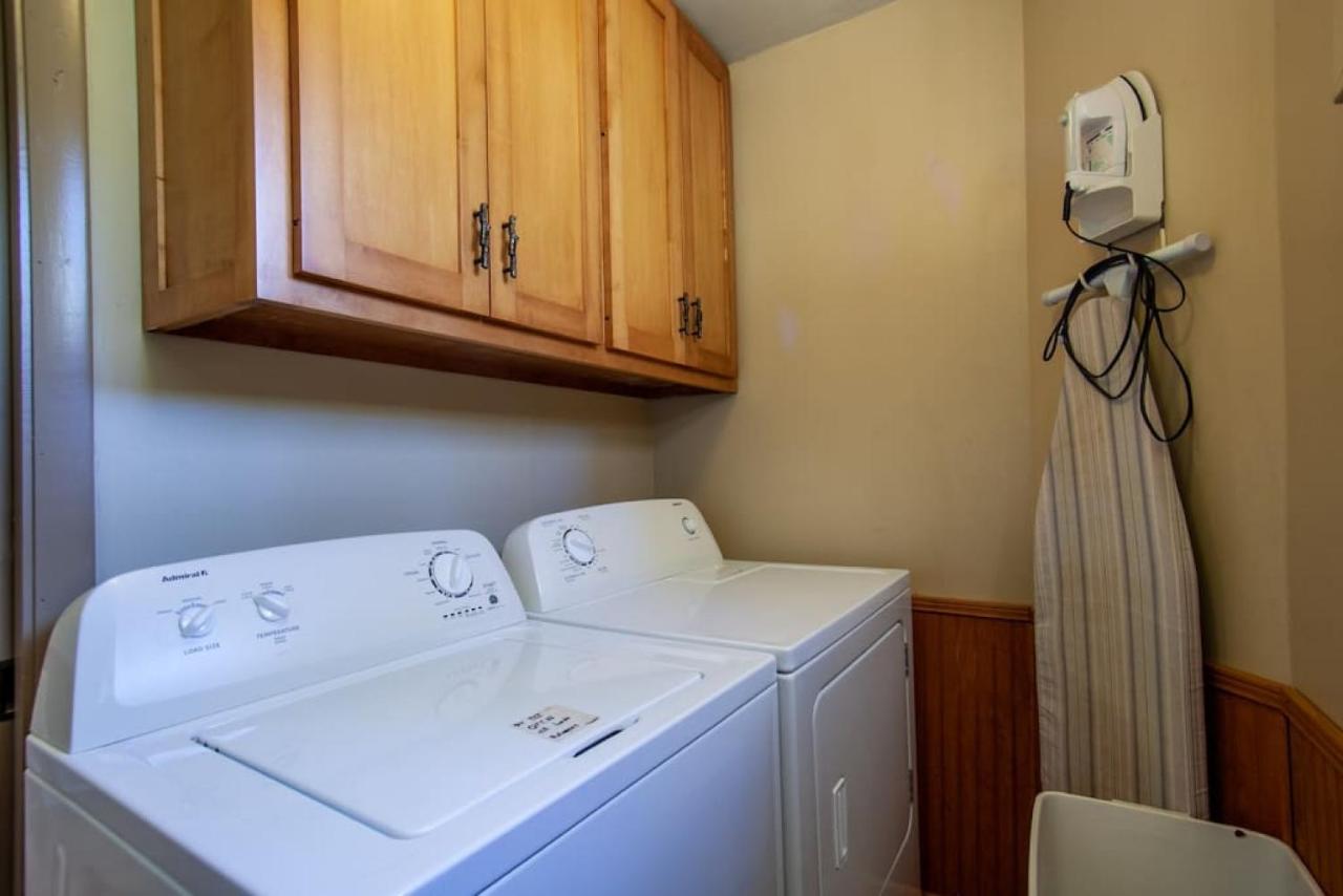 Bear View Chalet With Hot Tub And Near Ober Gatlinburg Exterior foto